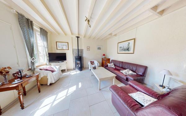 Maison à vendre    5 pièces •  Sacquenville