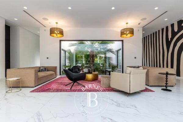 Saint-Gély-du-Fesc, Maison  1 300 m² à vendre