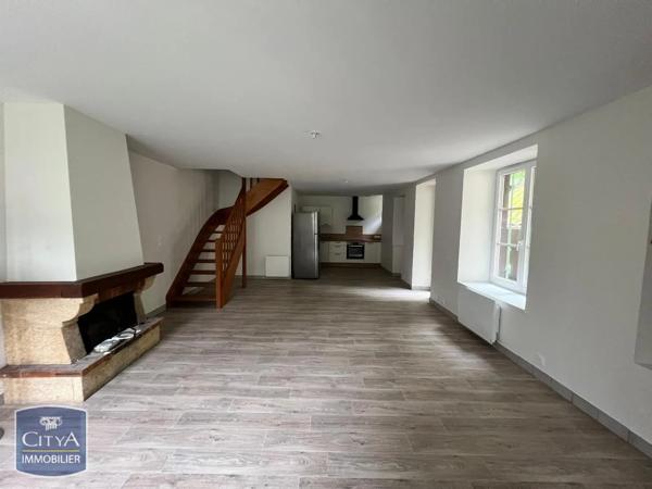 Appartement à louer 2 pièces 66.89m² Mézières-en-Brenne (36290)