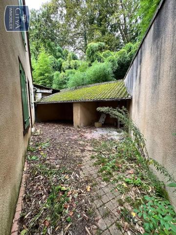 Appartement à louer 2 pièces 66.89m² Mézières-en-Brenne (36290)