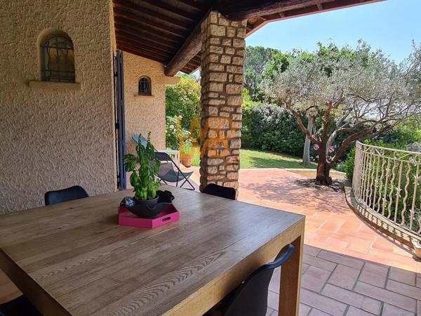 4 Chambres, Piscine, Pool House, Dépendance, 2 Garages, Cave