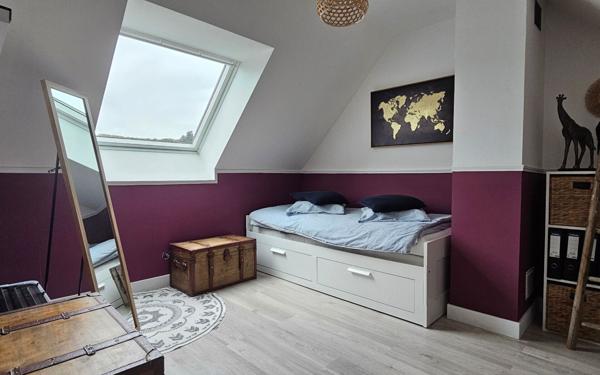 Maison à vendre    4 pièces •  Limetz-Villez