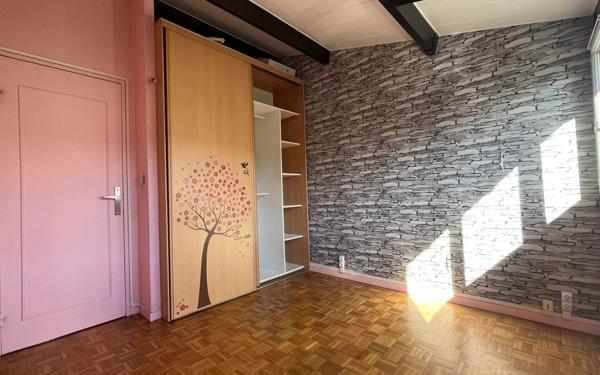 Maison à vendre    5 pièces •  La Queue-en-Brie