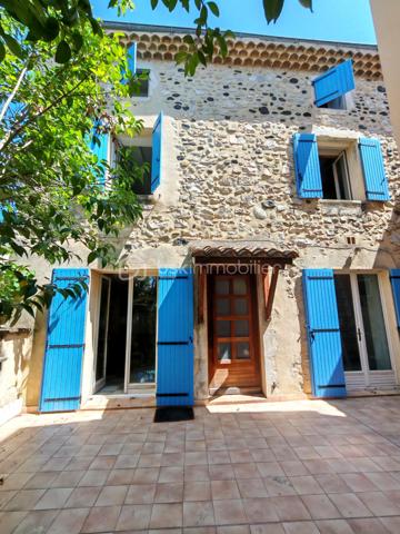 Maison en pierre de 179 m²