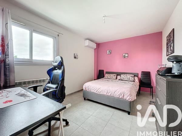 Maison à vendre 4 pièces 87 m² Redessan