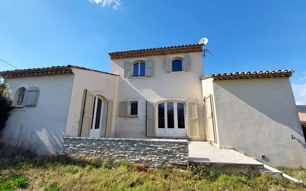 Maison à louer    5 pièces •  Manosque