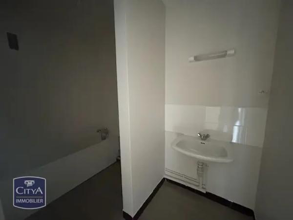 Appartement à vendre 3 pièces 66.3m² Tours (37000)