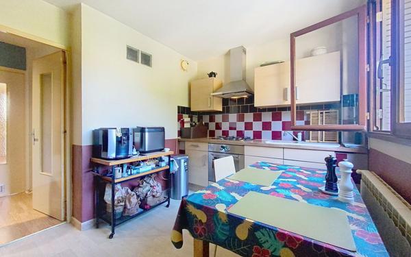 Appartement à vendre    4 pièces • 71 m2 Avignon