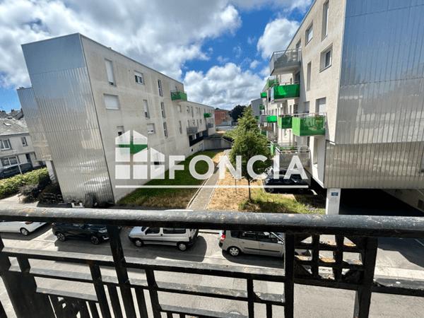 Location Appartement meublé 2 pièces 27.32 m² - 44 RUE DU DOLMEN Saint-nazaire 44600