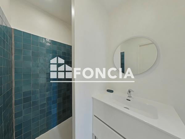 Location Appartement meublé 2 pièces 27.32 m² - 44 RUE DU DOLMEN Saint-nazaire 44600