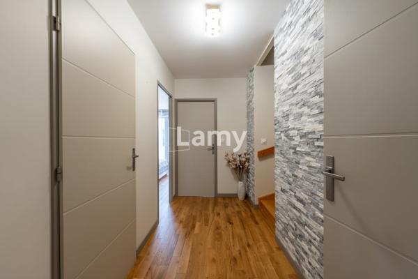 Appartement + 2 parkings