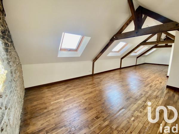 Maison 11 pièces de 155 m² à Lizio (56460)