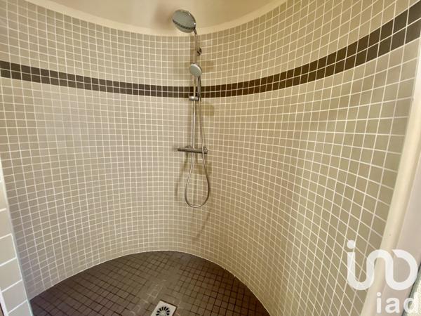 Maison 11 pièces de 155 m² à Lizio (56460)