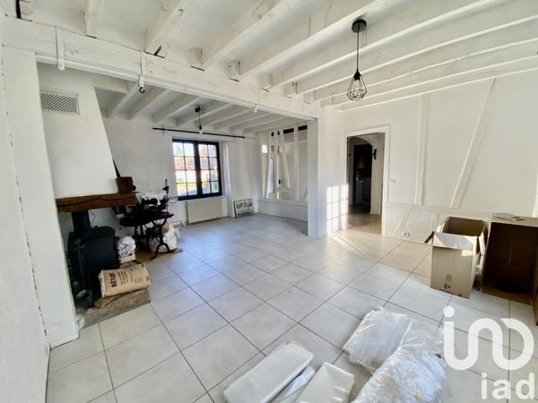 Maison 11 pièces de 155 m² à Lizio (56460)