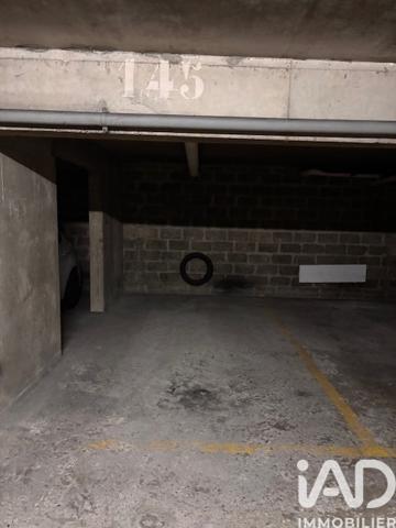 Parking à vendre 9 m² Paris 13