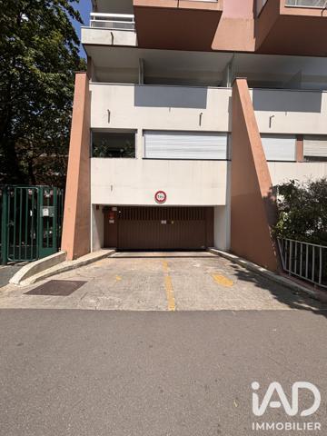 Parking à vendre 9 m² Paris 13
