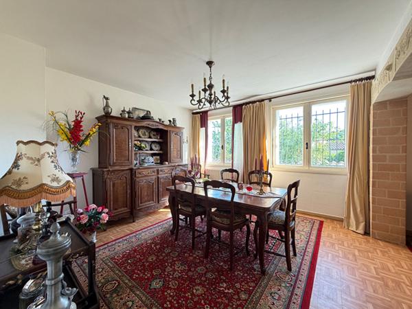A vendre Grande maison sur Boulazac type 6 avec garage