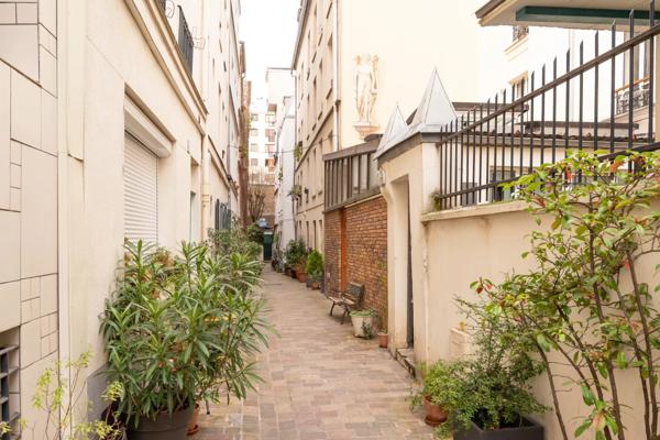 Appartement Paris 18e - CITÉ GERMAIN PILON