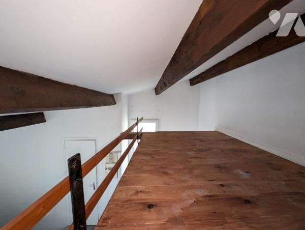 Studio de 20,6m² avec terrasse et mezzanine, au coeur du Panier