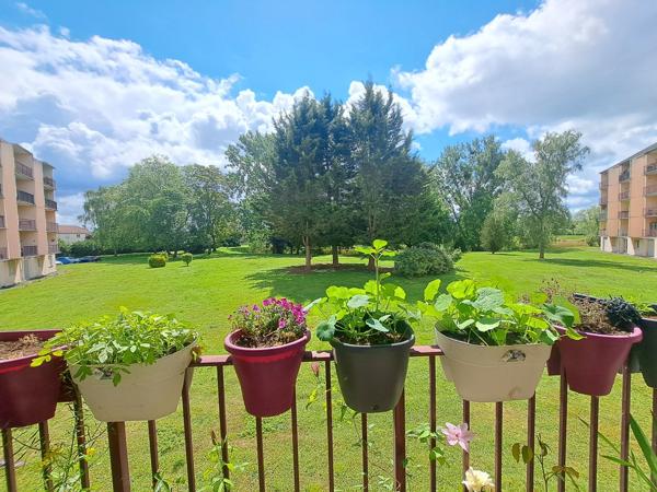 Appartement à vendre 2 pièces  (02)