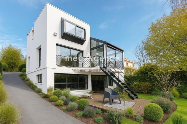 Maison à DEUIL-LA-BARRE, 95170 - 7 pièces 260m²