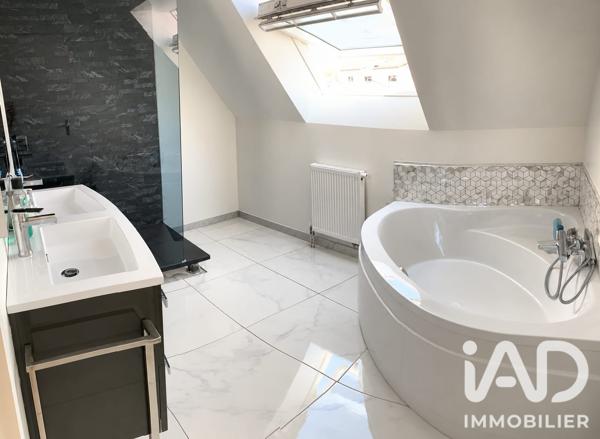 Maison à vendre 4 pièces 84 m² Orgères