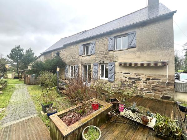 Propriété composée de deux maisons, un garage, atelier,  édifiée sur un terrain de 1240m2