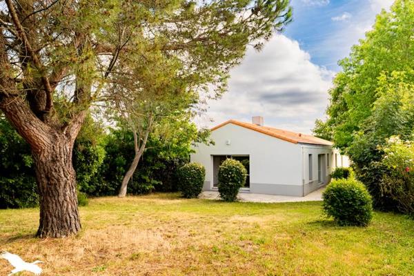 Maison à vendre 431 730 € Basse-Goulaine 6 p 136 m² DPE D