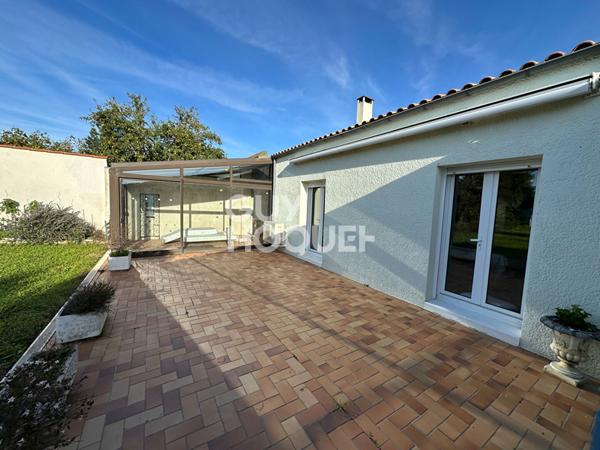 Maison à vendre à Saint Xandre - 4 chambres, jardin et garage