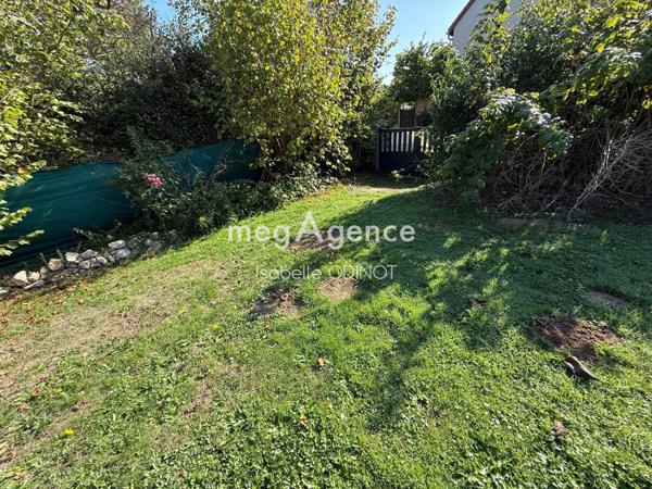 Terrain à GOUPILLIERES, 78770 - 1018m²