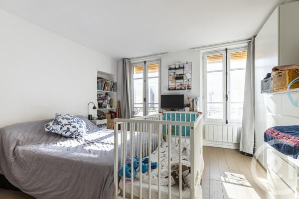Appartement F3 à vendre  3 pièces - 64 m2 PARIS - 75011
