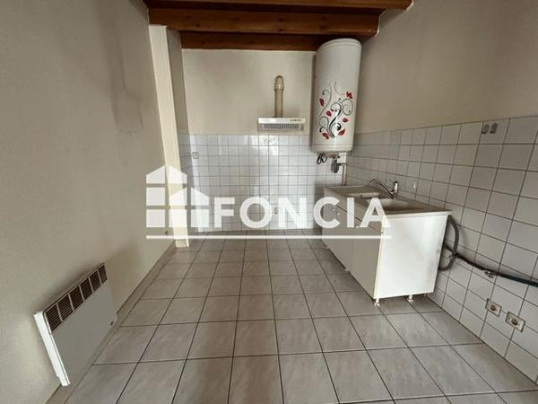 Location Appartement 2 pièces 46 m² - 43 RUE DE LA FRATERNITE Villeneuve Sur Lot 47300