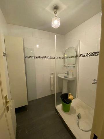 Appartement à vendre    3 pièces • 64,70 m2    Les Lilas