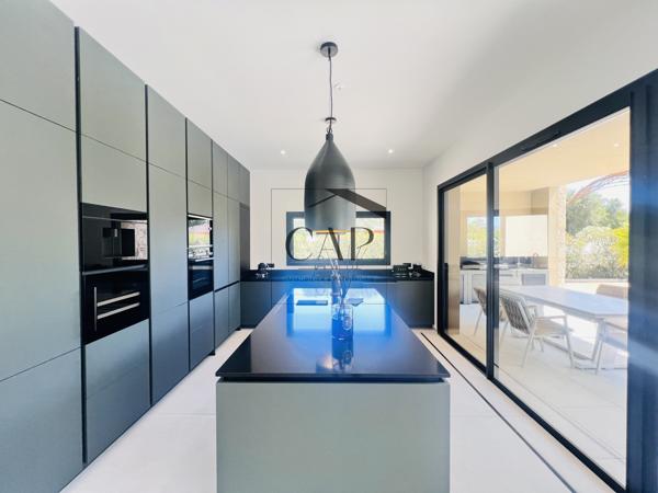 Lecci (20137) Villa d'architecte moderne meublée jardin & piscine pour RP ou investissement