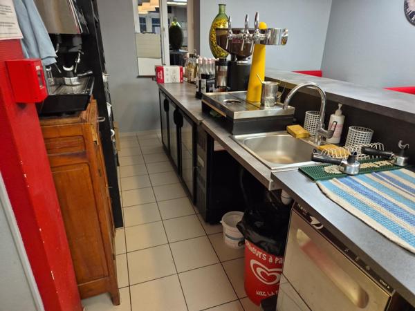 RESTAURANT-BAR Licence IV