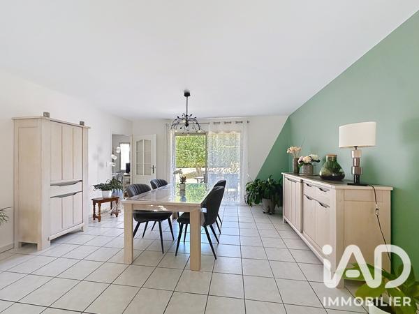Maison à vendre 7 pièces 144 m² Aiffres