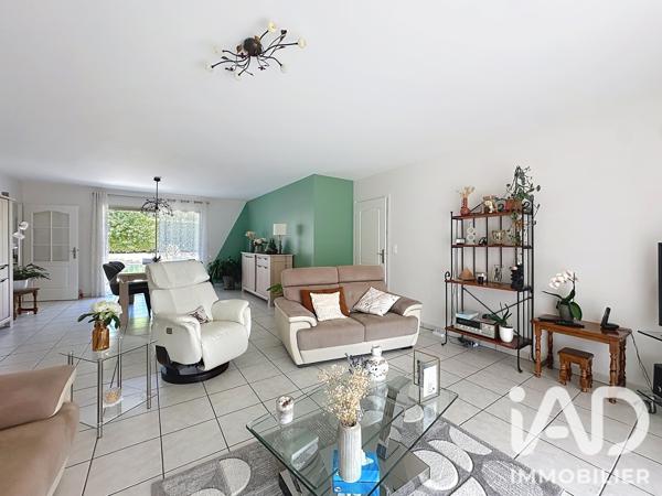 Maison à vendre 7 pièces 144 m² Aiffres