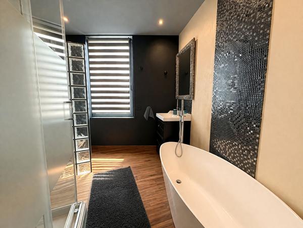 A VENDRE MAISON AU CALME SOLLIES-PONT
