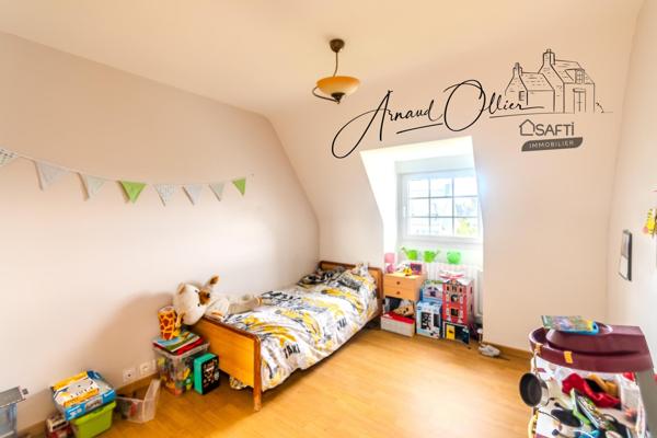 Maison néo-bretonne en impasse – Sous-sol complet – Bourg de Plouzané