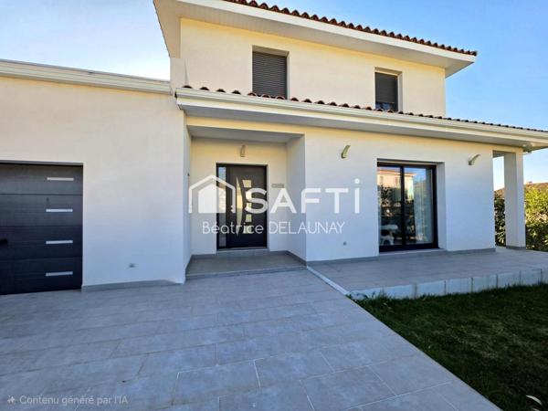 MAISON CONTEMPORAINE, 5 CHAMBRES ET 3 SALLES D'EAU