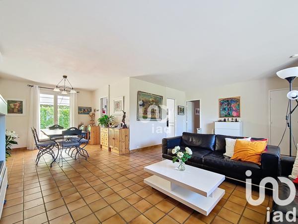 House for sale 5 rooms 112 m² Soisy-sur-Seine
