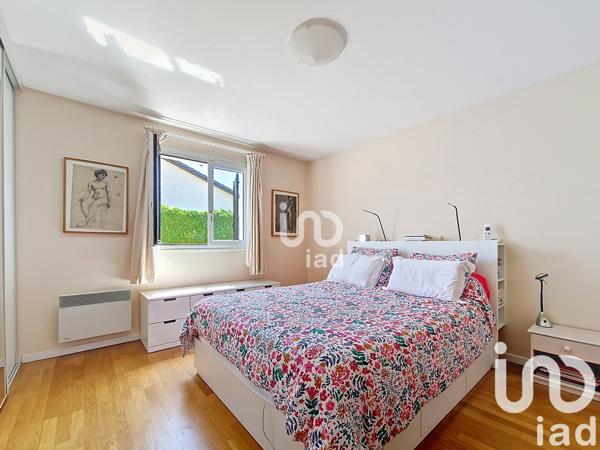 House for sale 5 rooms 112 m² Soisy-sur-Seine