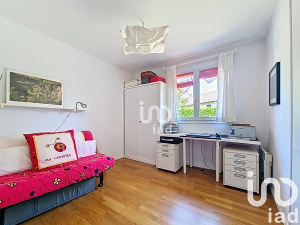 House for sale 5 rooms 112 m² Soisy-sur-Seine