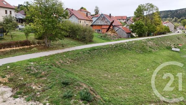 Terrain à vendre  1084 m 2   MAISONS DU BOIS LIEVREMONT  - 25