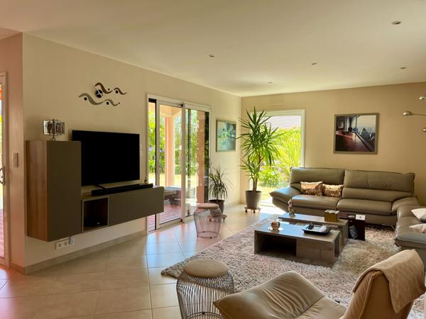 Maison contemporaine quartier calme et recherché - prestations soignées,  
Pornichet 44380