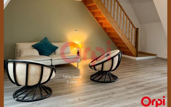 Appartement à louer    2 pièces • 55 m2 La Roche-Guyon