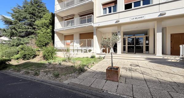 À vendre Studio 55 m² - Cholet 49300