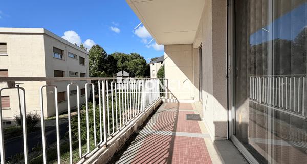 À vendre Studio 55 m² - Cholet 49300