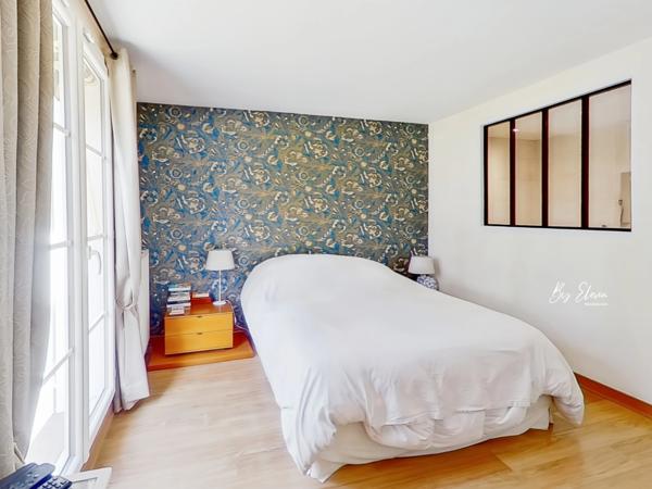 VILLA KAUFMAN & BROAD — RENTILLY - ÉLÉGANCE AU CALME, NATURE & LUMIÈRE - TRIPLE EXPOSITION - SEMI-PLEIN-PIED - DEUX SUITES ET DEUX CHAMBRES AU RDC - GRAND JARDIN SANS VIS-À-VIS - GARAGE DOUBLE