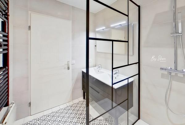 VILLA KAUFMAN & BROAD — RENTILLY - ÉLÉGANCE AU CALME, NATURE & LUMIÈRE - TRIPLE EXPOSITION - SEMI-PLEIN-PIED - DEUX SUITES ET DEUX CHAMBRES AU RDC - GRAND JARDIN SANS VIS-À-VIS - GARAGE DOUBLE